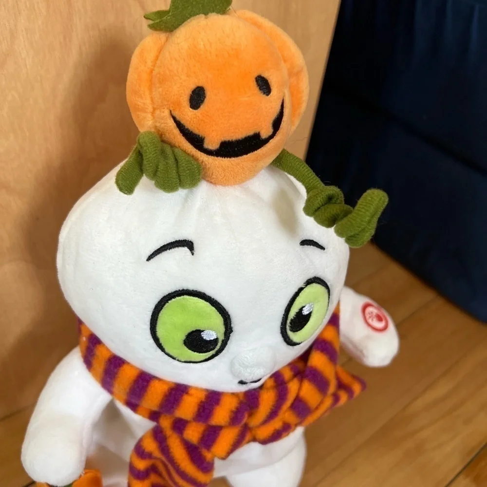 Hallmark Musical Trick 'n' Treat Ghost Stuffed Animal with Motion‎ 12.5 inches